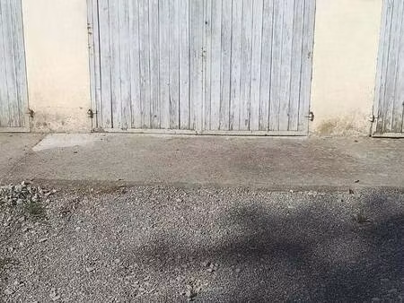 garage/stationnement à louer