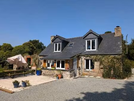 vente maison à maël-carhaix (22340) : à vendre / 136m² maël-carhaix