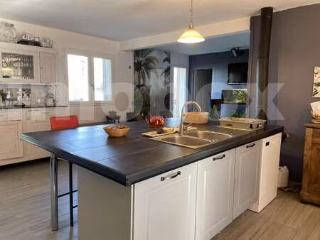 vente maison à varades (44370) : à vendre / 240m² varades