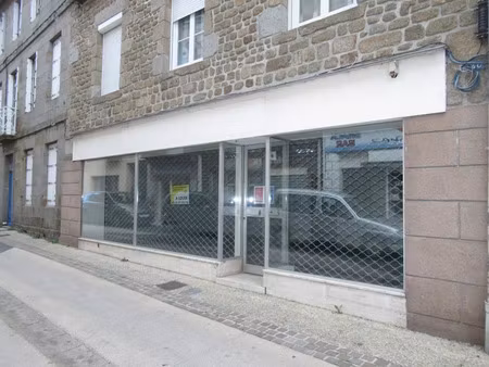 location locaux professionnels 0 pièces 66 m² à la ferté-macé (61600)  690 €