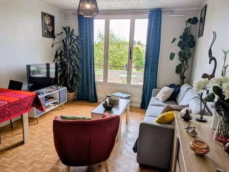 vente appartement 3 pièces au mans heuzé - saint-georges (72000) : à vendre 3 pièces / 65m