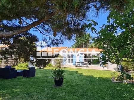 vente maison à noirmoutier-en-l'île (85330) : à vendre / 60m² noirmoutier-en-l'île