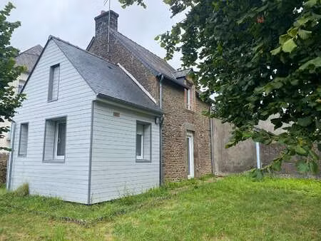 vente maison à saint-denis-de-gastines (53500) : à vendre / 60m² saint-denis-de-gastines