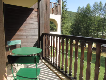 appartement dans cadre verdoyant