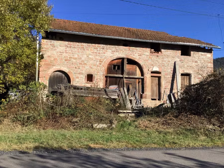 maison en pierre à rénover à taintrux - un potentiel exceptionnel à saisir !