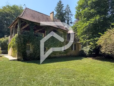 moulin du 17ème siècle à issac (24400)