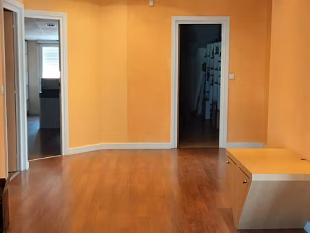 location immeuble 185m² witry les reims 51420