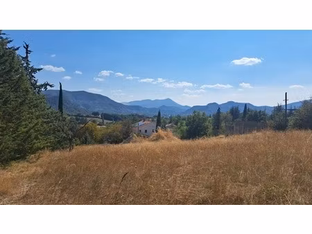 terrain viabilisé à vendre de 1 000m² le brusquet (04)