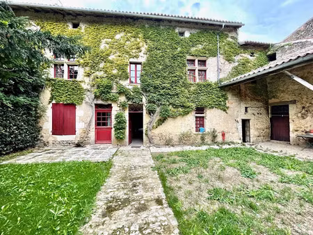 vente maison 6 pièces 263 m² à boivre-la-vallée (86470)  212 000 €