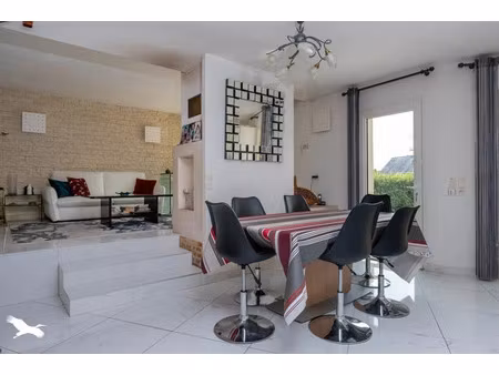vente maison 5 pièces 104 m² à gestel (56530)  415 000 €