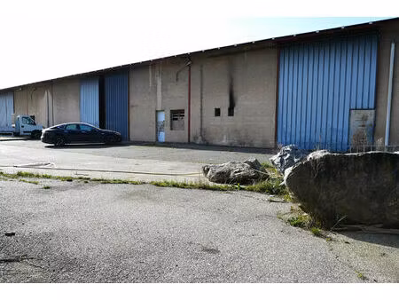 vente commerce 844 m² lons (64140)
