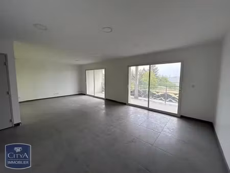 local professionnel à louer - les martres-d'artière (63) - 800€