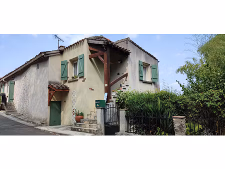 maison de village atypique avec vue imprenable  piscine  deu