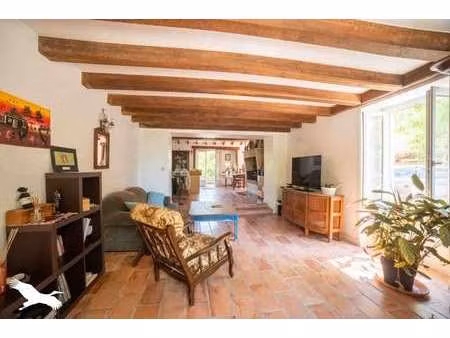 vente maison aux velluire-sur-vendée (85770) : à vendre / 251m² les velluire-sur-vendée