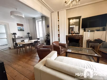 a vendre à cognac - maison de charme quartier jardin public
