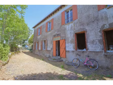 vente maison 14 pièces 160 m² à saint-chamant (15140)  93 000 €