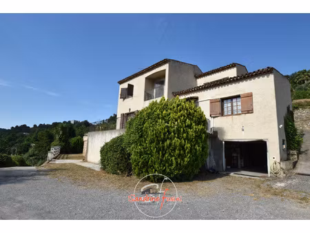 saint-jeannet proche gattières et carros : vaste propriété