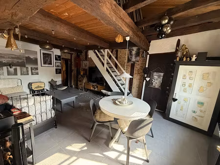 vente immeuble 6 pièces 220 m² à figeac (46100)  371 000 €