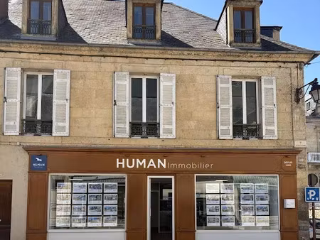 vente immeuble 350 m² à montignac (24290)  455 800 €