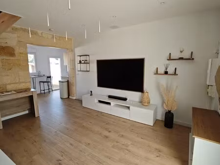 belle maison entièrement rénovée et équipée