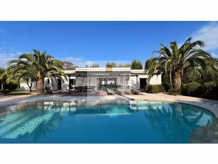 mougins font de l'orme - villa contemporaine 184 m² - piscine - terrain 2416 m²