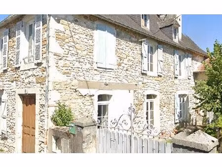 maison gan 141 m² t-5 à vendre  276 000 €