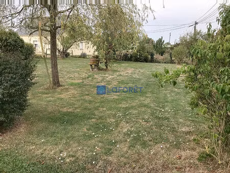 terrain mesanger 400 m2