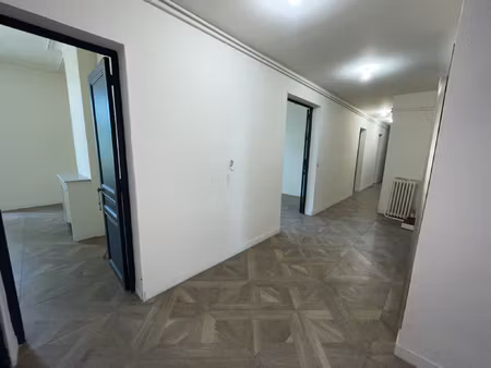 espace bureaux toulon centre ville 145 55 m2