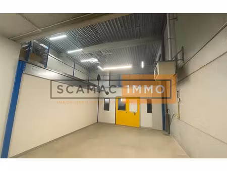 local d'activités de 265m²