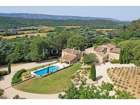 goult : authentique ferme 17ème rénovée