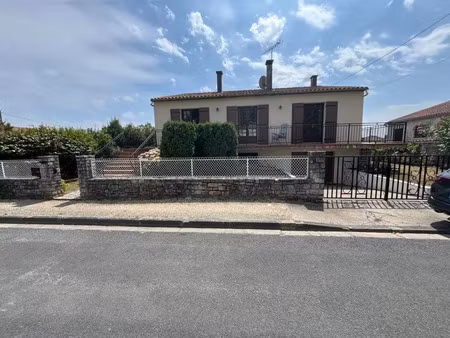 vente maison 5 pièces 119 m² à mortagne-sur-gironde (17120)  229 900 €