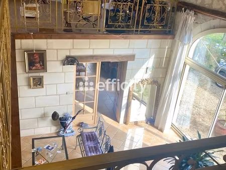 maison 9 pièces - 230 m²