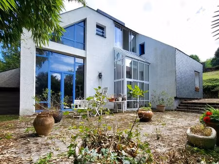 maison d'architecte de 9 pieces principales