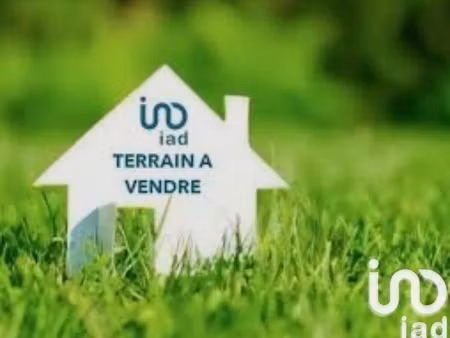 vente terrain à bâtir 818 m²