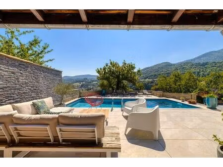 maison de 9 pièces de luxe en vente à vimines  france