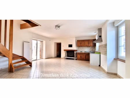 longère de type 5 pièces en centre-bourg