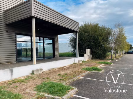 achat local commercial 600m² st sever 40500