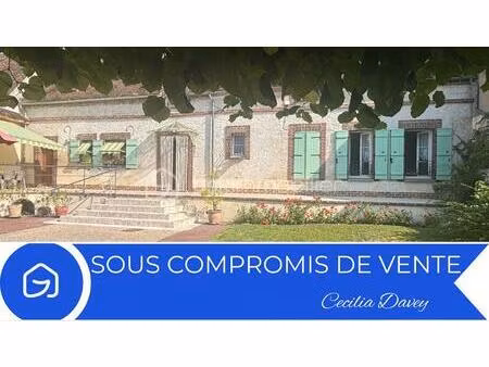 propriete de 260 m² à malay-le-grand