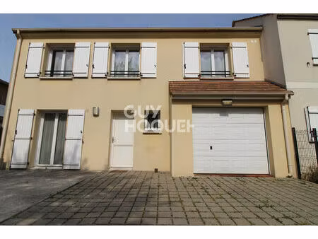 maison familiale 4 chambres secteur calme