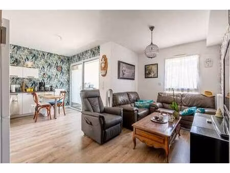 vente appartement 3 pièces à saint-philbert-de-grand-lieu (44310) : à vendre 3 pièces / 61