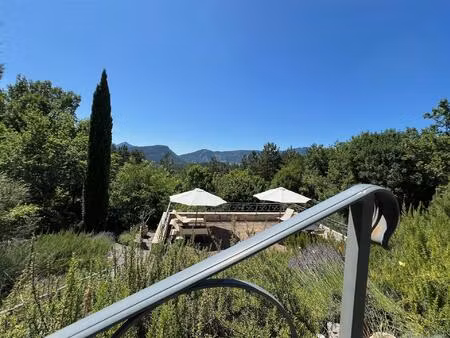 vallée de la drôme - maison en pierre avec vue panoramique  entre nature et authenticité