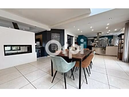 maison busnes 220 m² t-7 à vendre  420 000 €