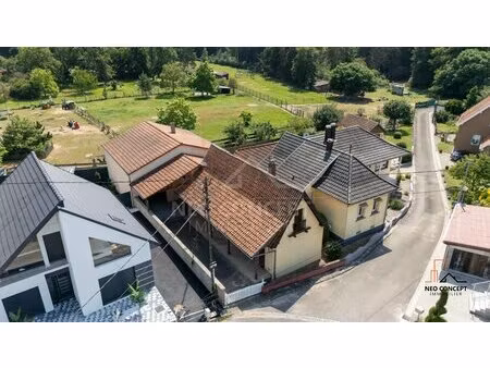 * opportunite à saisir * entrepôt de 135 m² + maison d'habitation de 56 m² !! *