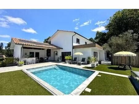 maison saint-martin-de-hinx m² t-5 à vendre  945 000 €