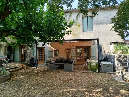 laroque  maison d'environ 158 m2 avec 4 chambres