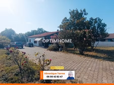 maison 6 pièces  terrain 8000 m²