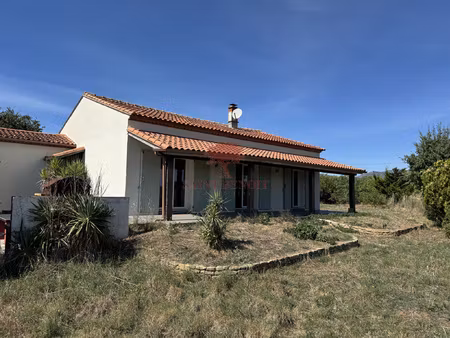 en exclusivite a vendre villa de type 4 pieces avec piscine