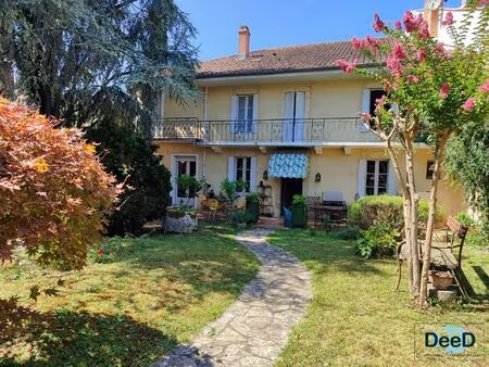 magnifique maison bourgeoise de standing-366 m² - centre ville