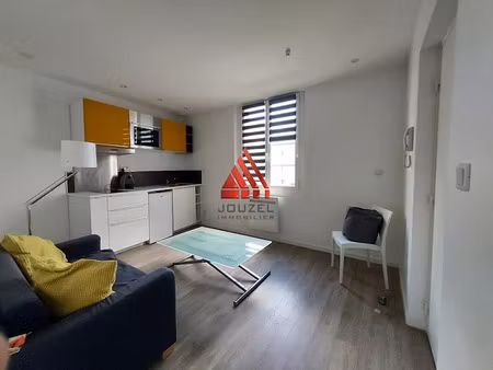 location meublée appartement 1 pièce 26.71 m² à nantes (44000)  642 €