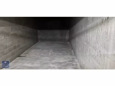 parking à louer 15 m² - saint-pierre-en-faucigny (74) - 80€